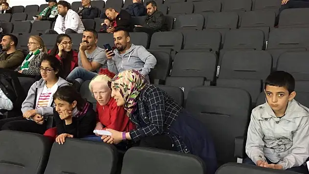 Görme engelliler, Konyaspor maçındaydı