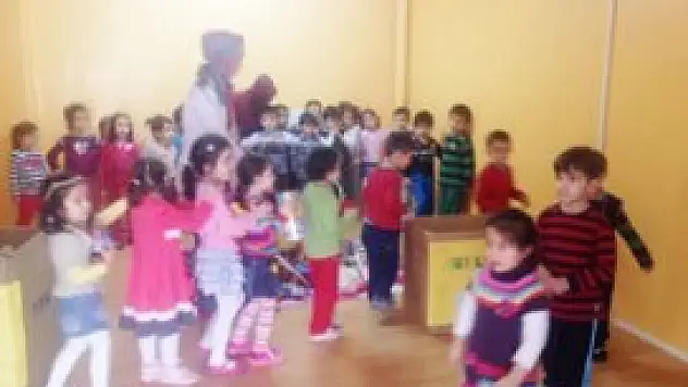 Miniklerden anlamlı proje