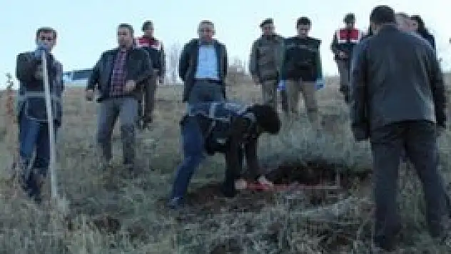 5 yıl önce öldürüp 230 km uzağa gömmüş