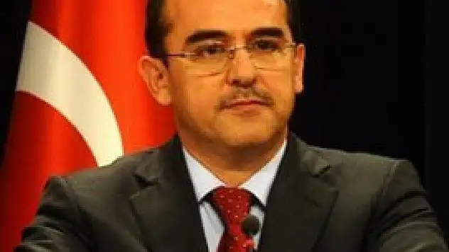 Bir Bakan daha Başkan adayı oldu!