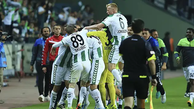 Ali Çamdalı: 'Tarih yazmaya alıştık'