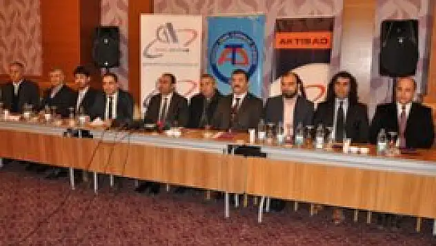 AKTİSAD'dan dershane eleştrisi...