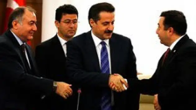 Asgari ücrette zam pazarlığı başlıyor