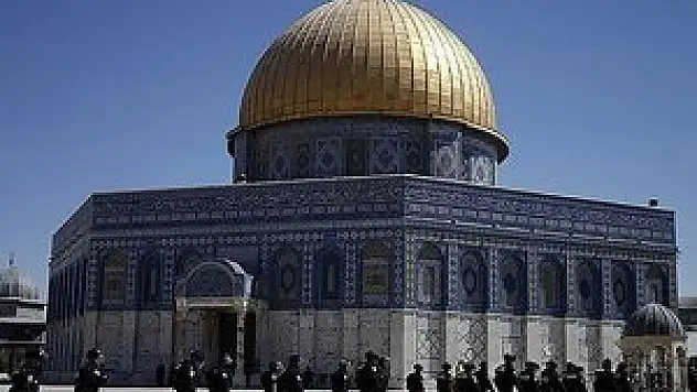 Yahudi grupların Mescid-i Aksa'ya girişi engellendi