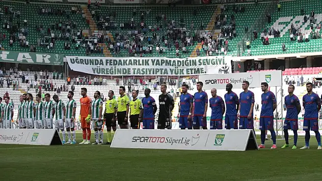 Konyaspor'da eldiveni Abdülaziz giydi