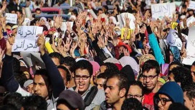 Mısır'da üniversite öğrencilerine uyarı