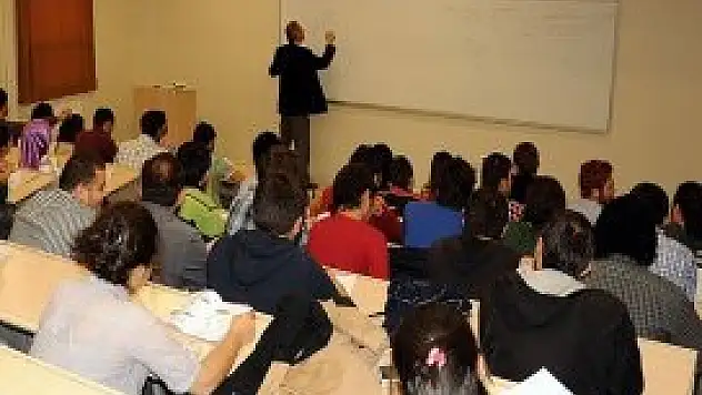 Pedagojik formasyon başvuruları yarın sona eriyor