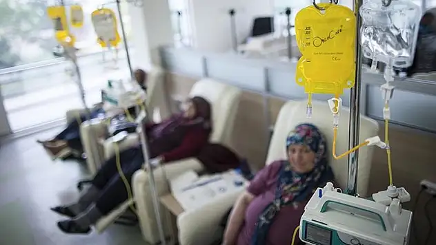 'Tiroid kanseri Türkiye'de kadınlarda ikinci sırada'