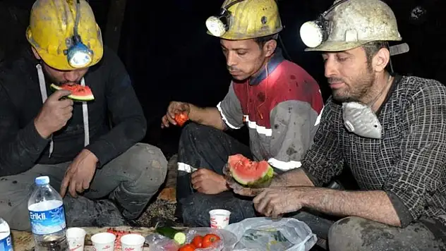 Maden ocağında ilk sahur