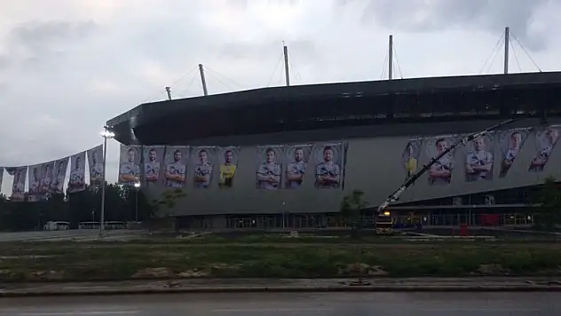 Konyasporlu futbolculara Eskişehir'de sürpriz!