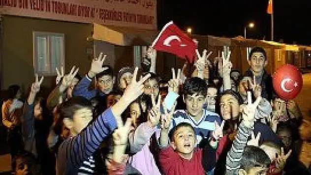 Suriyelilere ''kamplara gelin'' çağrısı