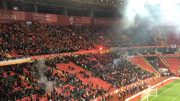 Konyaspor-Başakşehir maçında olaylar çıktı