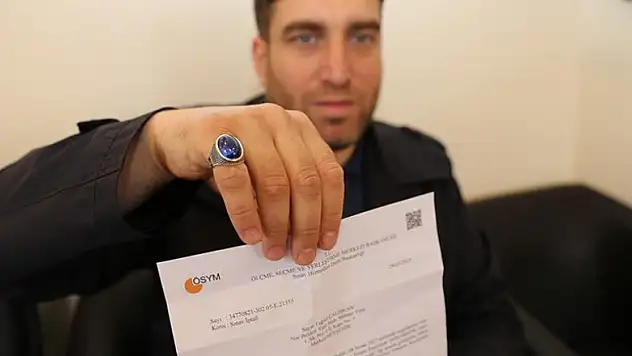 'Taşlı yüzük' sınav iptal ettirdi