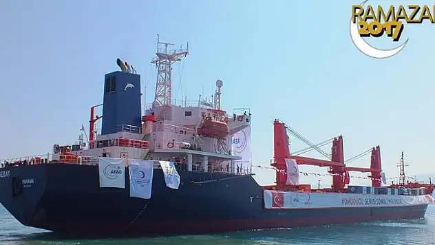 Somali'ye yardım götüren 'Sebat' Mersin'den uğurlandı