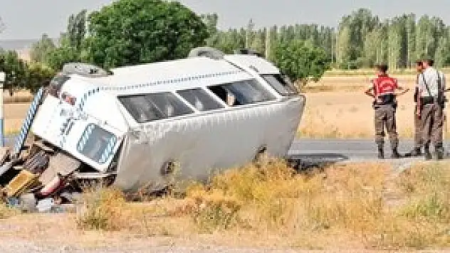 İşçi minibüsü kaza yaptı, Felakat Yaşandı...