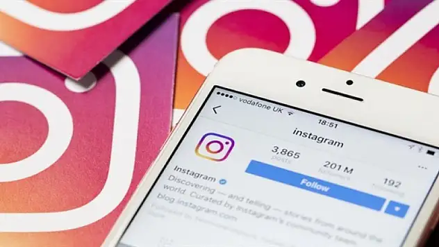 Instagram'dan Ramazan'a özel hikaye