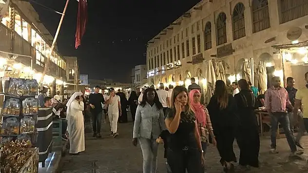 Katar sokaklarında ramazan devam ediyor