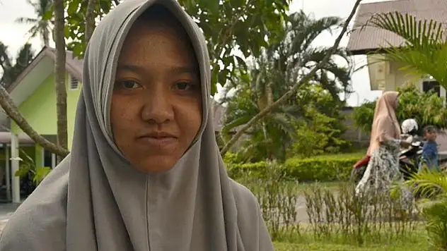 Yetim girdiği yetimhanede öğretmenlik yapıyor