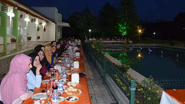 Ilgın'da tayini çıkan hakimlere veda yemeği