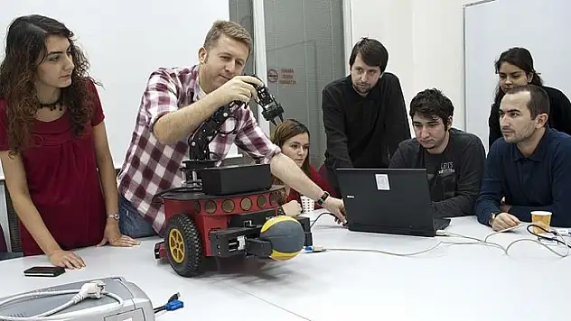 Lise öğrencileri bu yaz İTÜ'yü keşfedecek