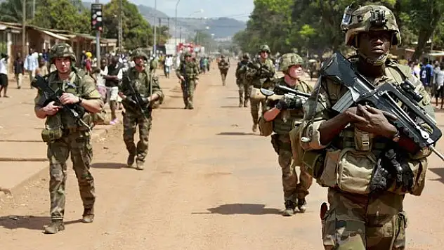 Orta Afrika'da 2 Fransız asker öldürüldü