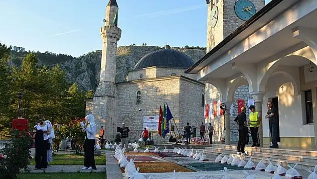 Eyyübiye Belediyesi Bosna Hersek'te iftar verdi