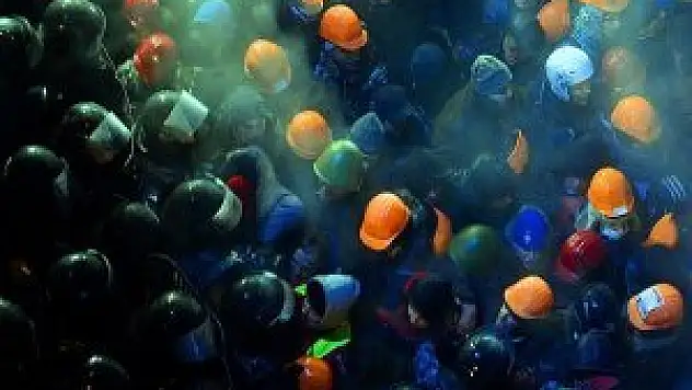 Ukrayna karışıyor!