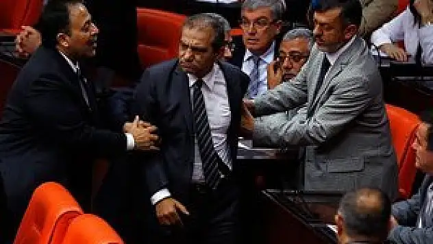 TBMM Genel Kurulu'nda küfürlü tartışma