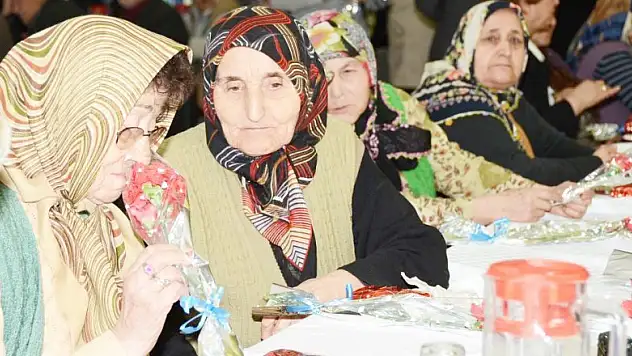 Bayramda onları unutmayalım!