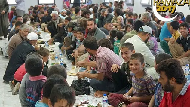Suriyeliler ramazanda da yalnız bırakılmadı