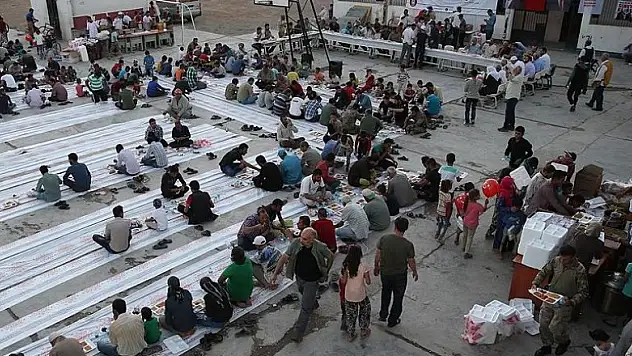 Suriye'de son iftar