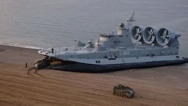 NATO Yunan'a başka, Türkiye'ye başka!