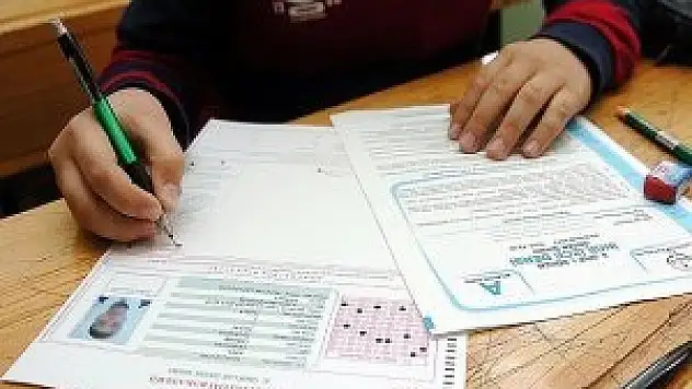 46 bin öğrenci için mazeret sınavı