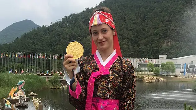 Zeliha Ağrıs, sabaha kadar ağlamış!