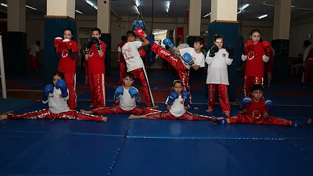 Kick-Boks camiası Bolu'da toplanıyor