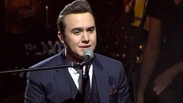 Evlilik hazırlığındaki Mustafa Ceceli'ye şok!