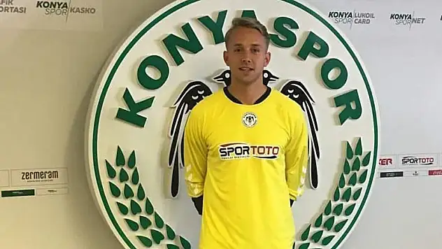 Patrik Carlgren resmen Konyaspor'da!