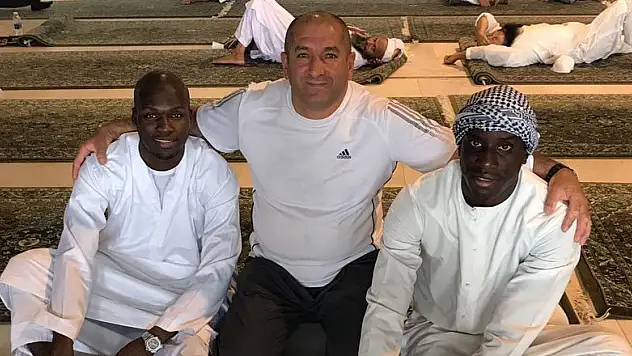 Konyaspor eski yöneticisi, Sow ve Demba Ba ile umrede