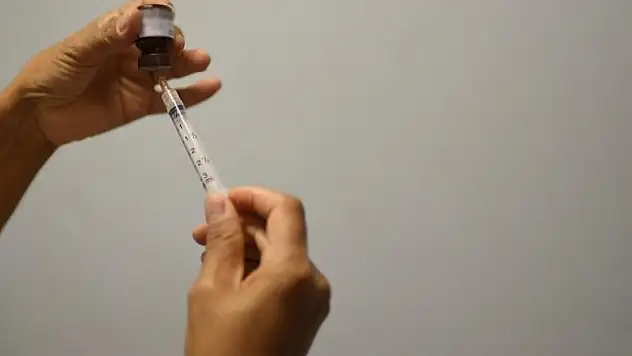 Menenjit B için geliştirilen aşı belsoğukluğunda etkili oldu