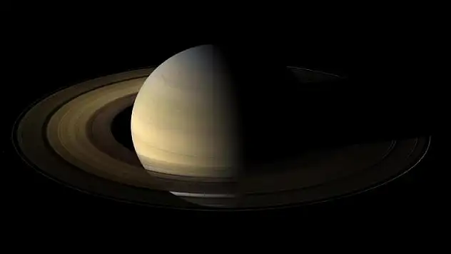 Satürn büyüklüğünde yıldız keşfedildi