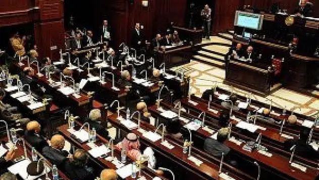 Mısır'da yeni anayasa referandumu 14-15 Ocak'ta