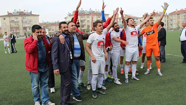 Akşehirspor, transfere başladı