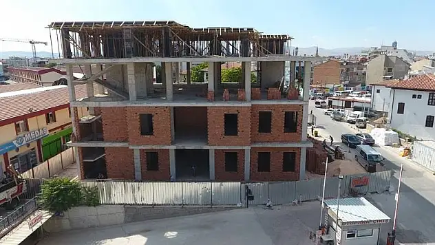 Karatay Ağız ve Diş Sağlığı Merkezi hızla yükseliyor