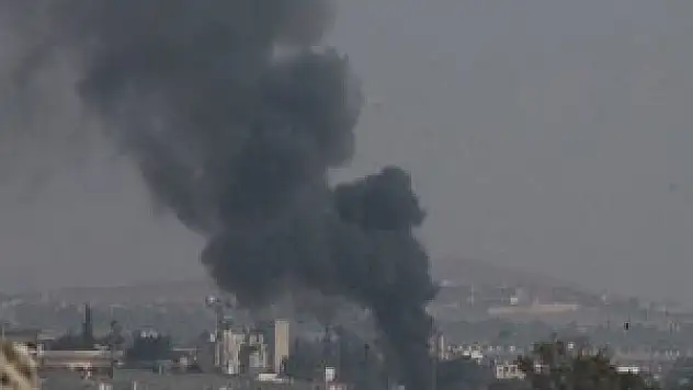 Halep'te hava saldırısı: 100 ölü