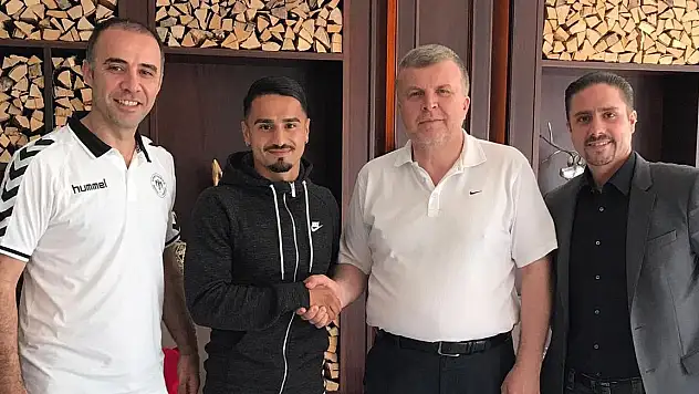 Musa Araz Konyaspor'da
