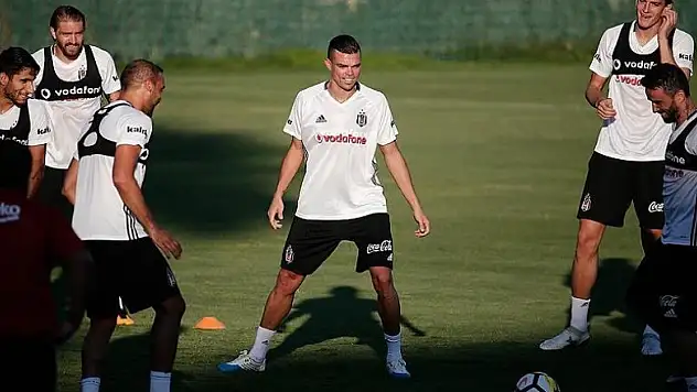 Beşiktaş'ın yeni transferi Pepe takımla ilk antrenmana çıktı