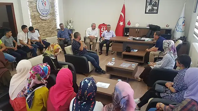 Kırgızistanlı gençler Konya'daydı