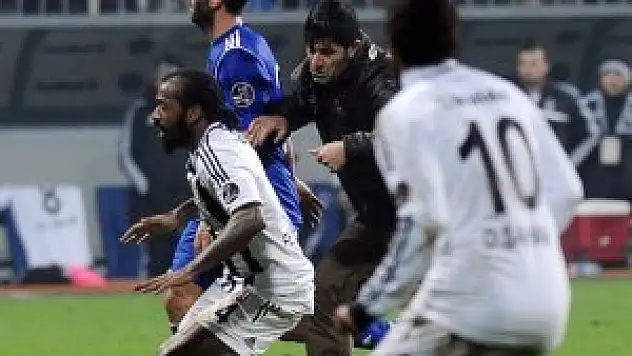 Taraftar Fernandes'e saldırdı