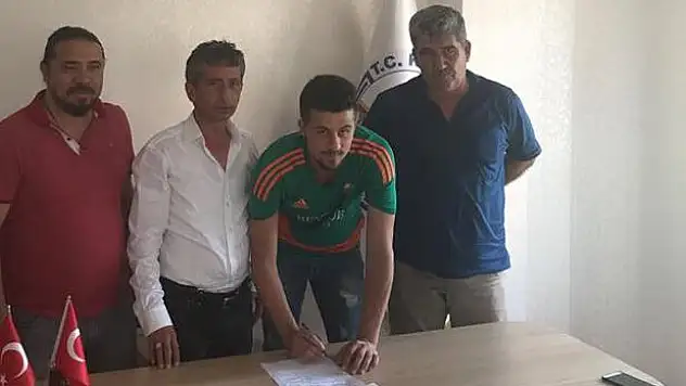 Sarayönülü Ahmet Sarı Kozan'da