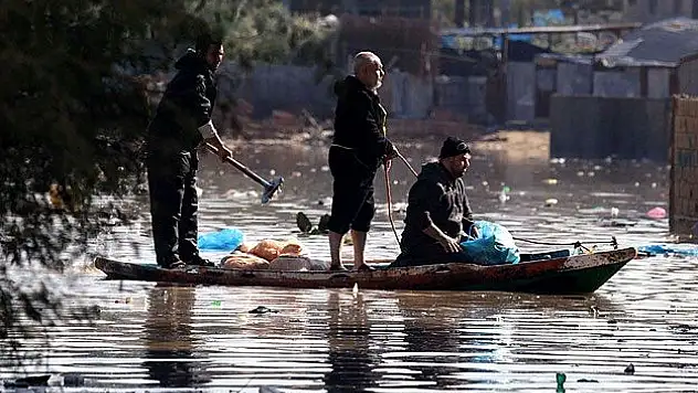 Gazze şiddetli yağış ve fırtınaya teslim